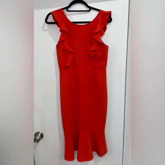 Lulus Medium Coral Orange Ruffled Bodycon Midi Dress- Great condition, worn once - Picture 5 of 5